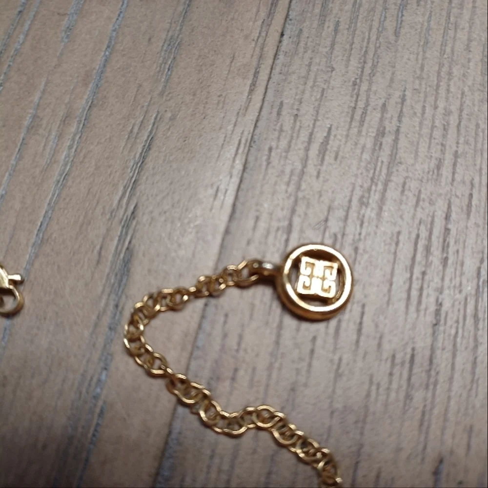 Rare Givenchy Paris Faux Pearl Matte Gold Necklace Vintage 1980s